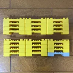 プラレール　ミニ橋脚　24個セット