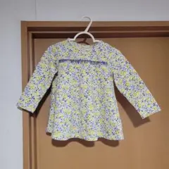 【試着のみのほぼ未使用】センスオブワンダー　　CORALBELLトレーナー　90