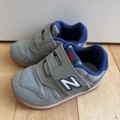 New Balance 2025年製IZ373 キッズスニーカー 13cm