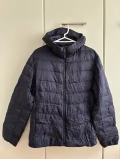 UNIQLO ULTRA LIGHT DOWN フーデットダウン／ネイビー