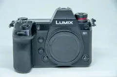 LUMIX S1 カメラ　ボディ 極美品 レンタル - Panasonic(パナソニック)LUMIX DC-S1 ボディ