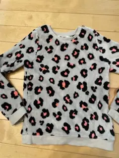 H&M レオパード柄 モコモコフリーストレーナー