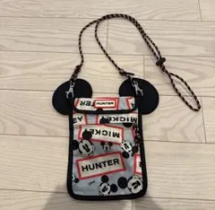 HUNTER ファミリアコラボサコッシュ - メルカリ