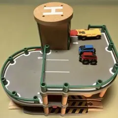 BRIO パーキングガレージ 木製 知育玩具