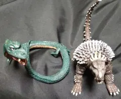 HGシリーズ　ゴジラ　アンギラス　マンダ　リペイント品2体セット