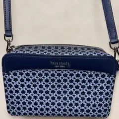 未使用品　kate spade 幾何学模様 ネイビーショルダーバッグ