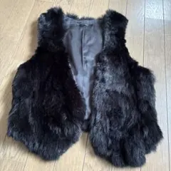 moussy ファーベスト　黒　ラビットファー 美品　ベスト　2サイズ