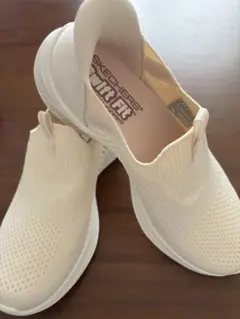 SKECHERS Swift Fit スニーカー ホワイトのサムネイル