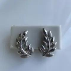 Item thumbnail for item 9bef5eab-5b20-4714-b1fc-2adf3ae7c8c1