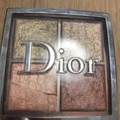 ディオール バックステージ フェイス グロウ パレット 002