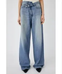 クロスウエストワイドストレートデニム　ライトブルー　2