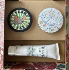 ひ*ろ様 スチームクリーム　STEAMCREAM　ディズニーアリス　ダンボ　ハン