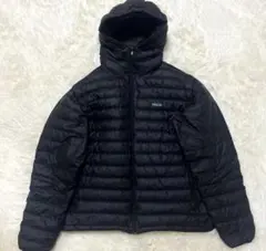t*m様 美品　Patagonia ダウンセーターフーディ ブラック　XLサイズ