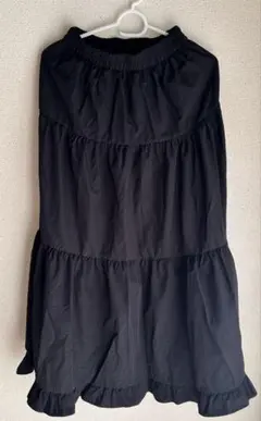 ブラック フレアスカート ティアードデザイン