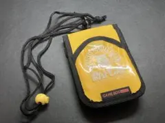 ポケモンセンターニューヨーク 限定品 ピカチュウのポーチ