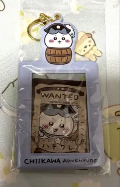 新品　ハチワレパスケース　ちいかわアドベンチャー