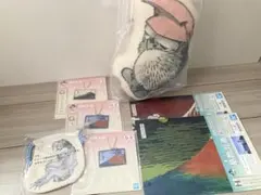 葛飾北斎一番くじ　クッション　ラバーチャームセット