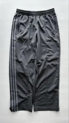 adidas トラックパンツ ジャージ