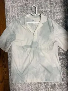 COS リラックスフィット 半袖シャツのサムネイル