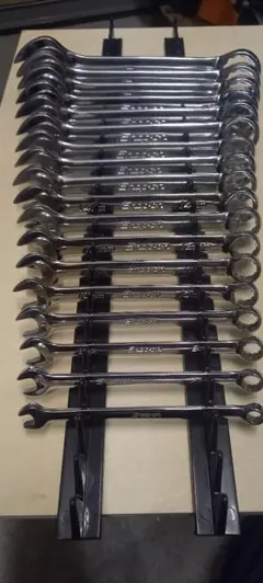 Item thumbnail for item 933474b3-c27d-4ace-b0a6-020c8187bb44