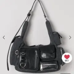 新品タグ付きジーナシスマルチポケットワンショルダーBAG スエードブラック