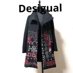 Desigual デシグアル幾何学模様スタンドカラーコート