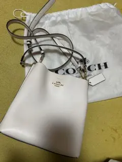 美品コーチ モリー バケットバッグ ショルダーバッグ 2way 白 CA177