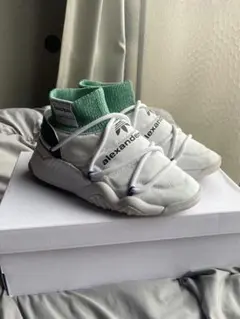 alexander wang x adidasハイカットスニーカー ホワイトのサムネイル