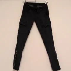 J BRAND スキニーデニム カーゴパンツ ブラック サイズ24のサムネイル