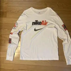 ■ Nike ■ 袖ロゴ 長袖 ロンティ ホワイト