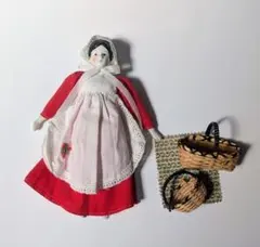 アイリッシュドレスデンのレースドール 赤い花束を持つGrace - メルカリ