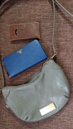 マーク バイ マークジェイコブス ショルダーバック