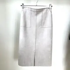 ライトグレー タイトスカートのサムネイル
