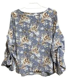 Newiyme 花柄五分袖トップス