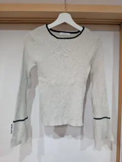 ナチュラルクチュール ニット グレイッシュベージュ