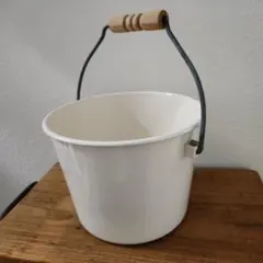 Item thumbnail for item e9906173-0186-4dce-ac52-eb3aee7c82a1