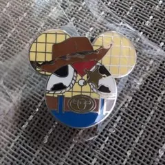 トイ・ストーリー　ウッディ　ピンバッジ