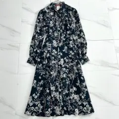 近年 極美品 マックスマーラ シルク100ボタニカル　ロングワンピース 黒×白のサムネイル