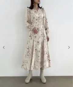 クラシカルフラワーワンピース