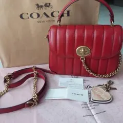 COACH ハート型 キルティング ショルダーバッグ レッド - メルカリ