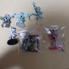 フリーザ　HG メカ　メタルクウラ　フィギュア　リペイント含み