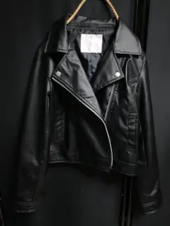 セシルマクビー ブラック ライダースジャケットのサムネイル
