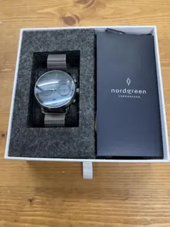 Nordgreen Pioneer クロノグラフ 腕時計 ほぼ未使用 箱付のサムネイル