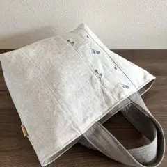 リネン　刺繍　トートバッグ　サブバックのサムネイル
