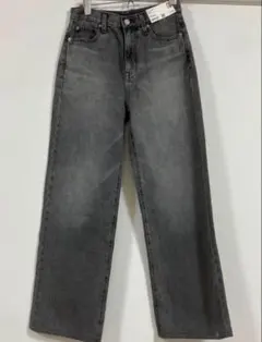 【新品　未使用】UNIQLO ワイドストレートジーンズ グレー丈長め