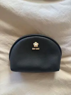 MARY QUANT ラウンドポーチ　ブラック