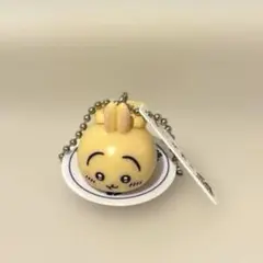 ちいかわ　くら寿司　フィギュア　 うさぎ
