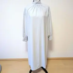【未使用】Aga　ヤマダヤ　バックリボンスタンドカラーワンピース　グレー