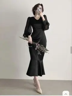【売り切れ品✨️】フレアヘムロングワンピース ブラック Mサイズ DHOLICのサムネイル