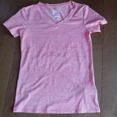 Nike Dri-FIT ピンク Vネック Tシャツ S